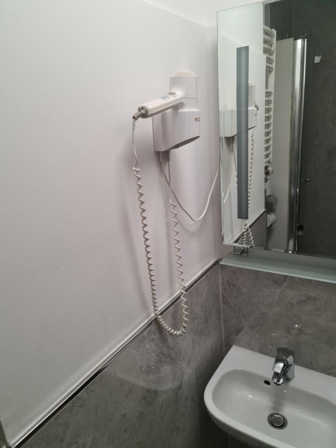 Altan Hotel Hamburg Zewnętrze zdjęcie