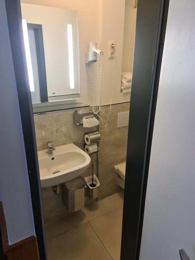 Altan Hotel Hamburg Zewnętrze zdjęcie