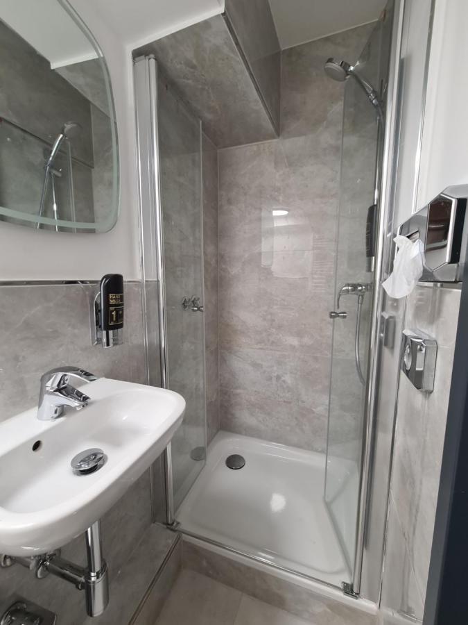 Altan Hotel Hamburg Zewnętrze zdjęcie