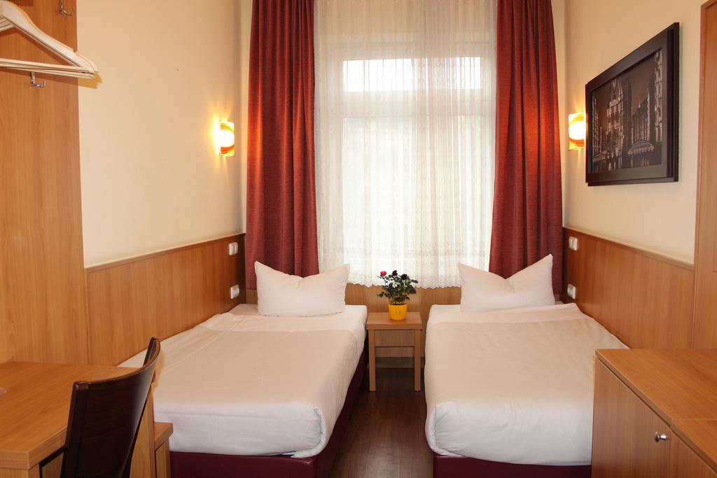 Altan Hotel Hamburg Zewnętrze zdjęcie