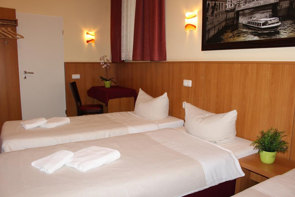 Altan Hotel Hamburg Zewnętrze zdjęcie