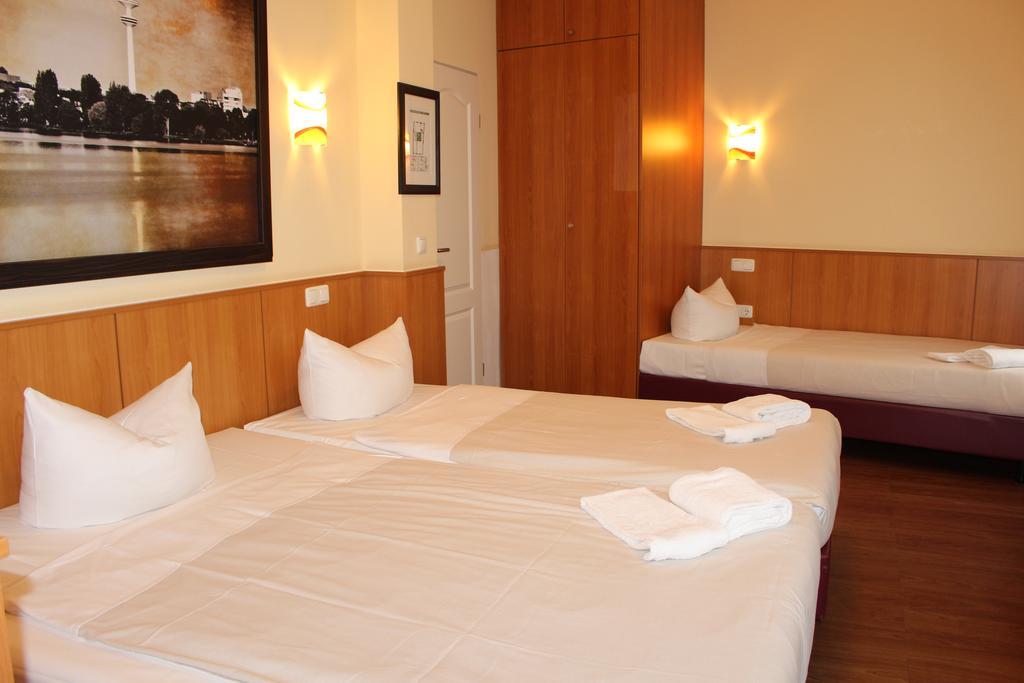Altan Hotel Hamburg Zewnętrze zdjęcie